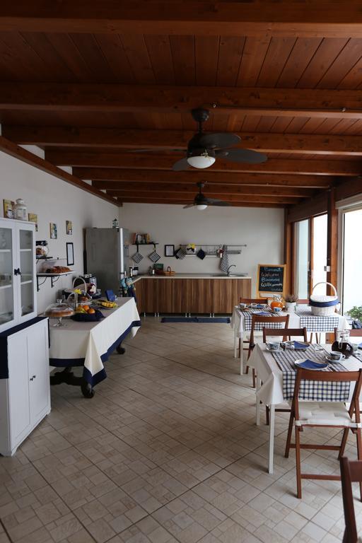 Io Resto Qui Panzió Monopoli Szoba fotó